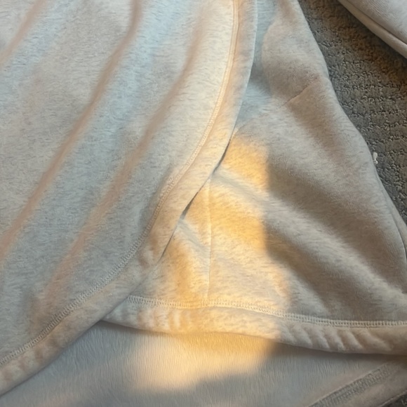 Athleta Sweatshirt - Picture 3 of 5